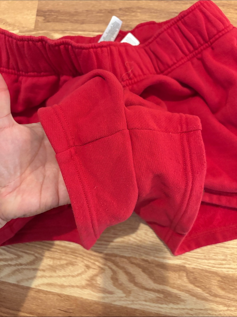 Alo Yoga Accolade Shorts Small - Picture 4 of 8